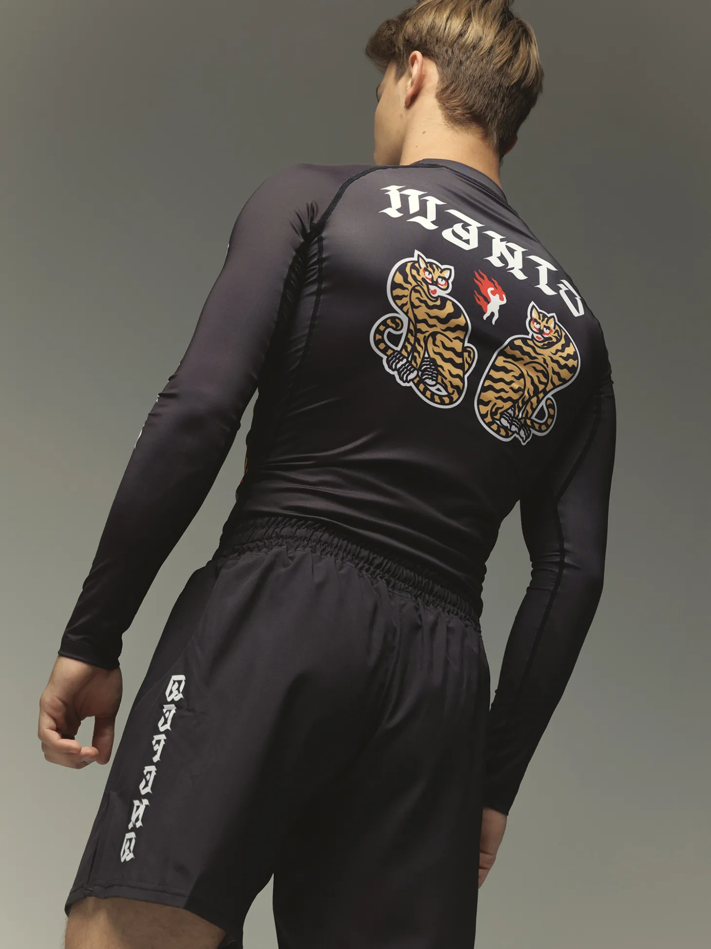MANTO longarm rashguard TIGERS