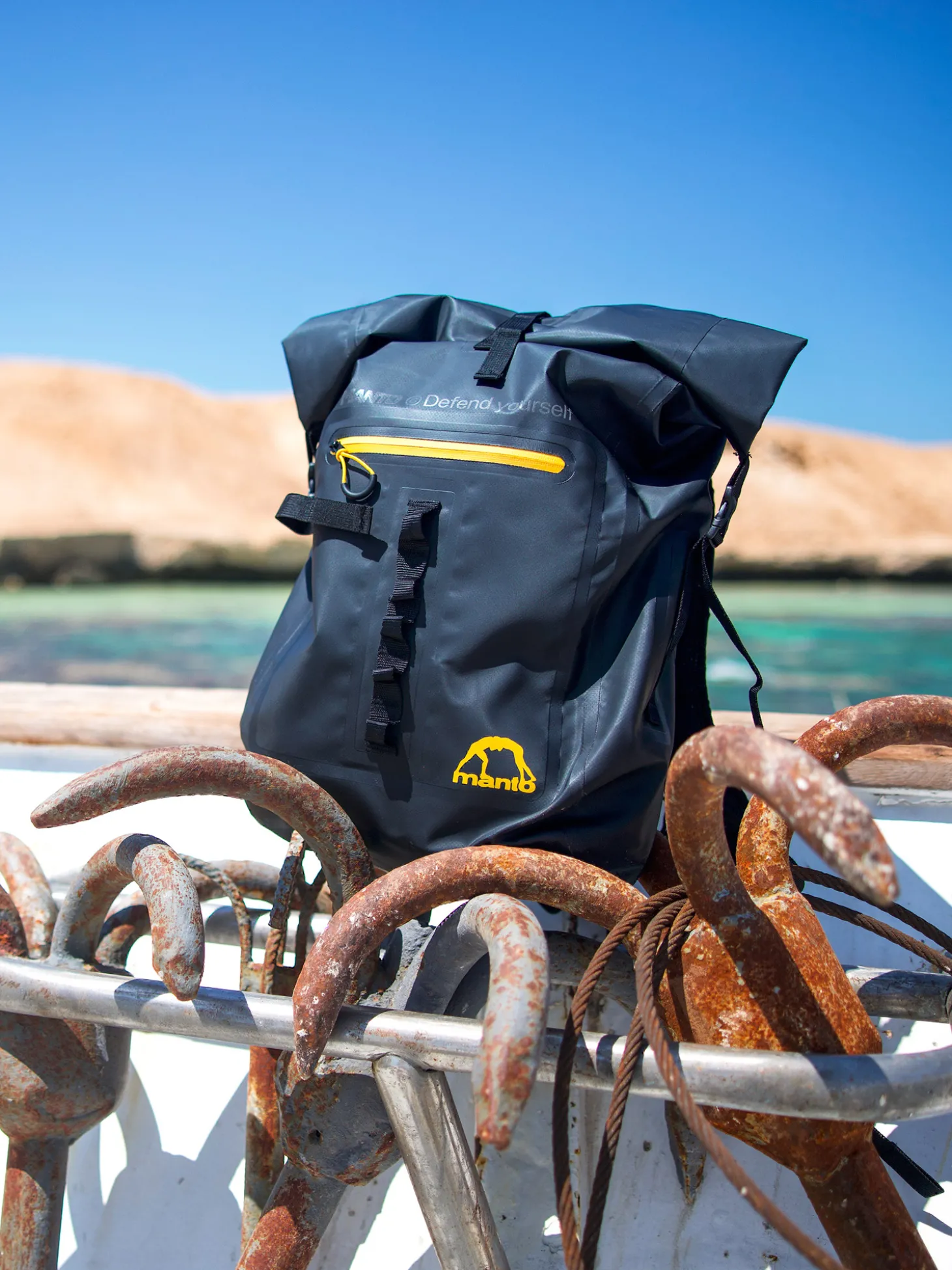 MANTO "NEW YORK" roll top backpack