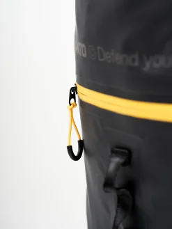 MANTO "NEW YORK" roll top backpack