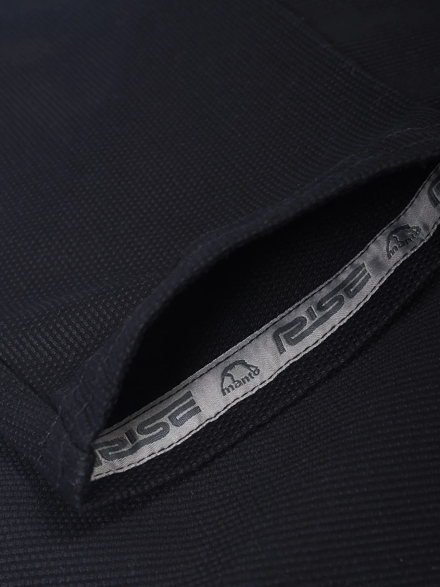 MANTO "RISE 2.0" BJJ GI schwarz