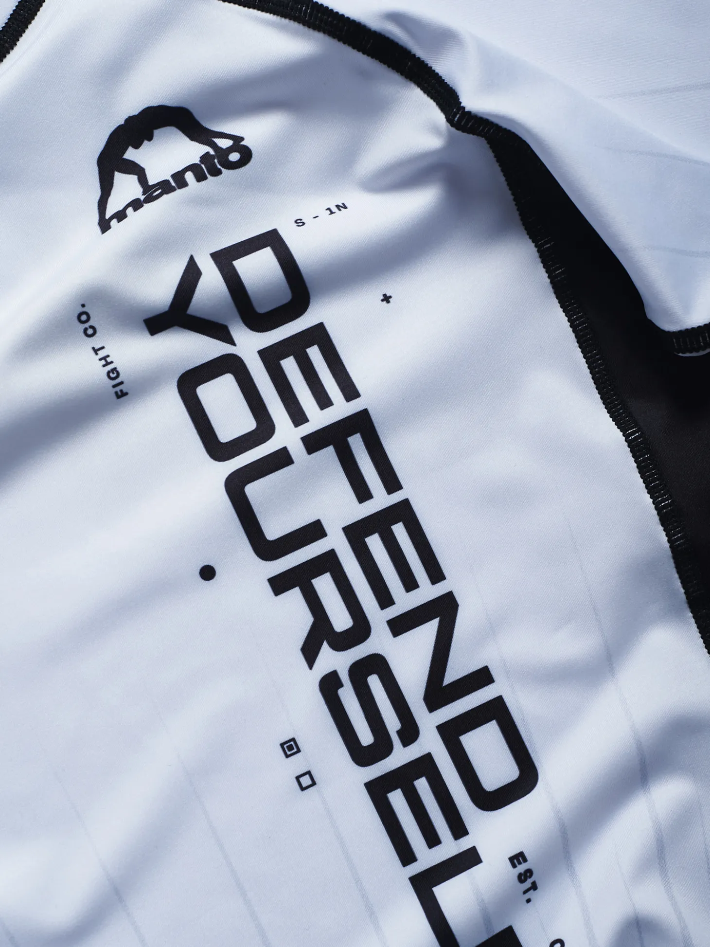 MANTO rashguard RANKED weiss