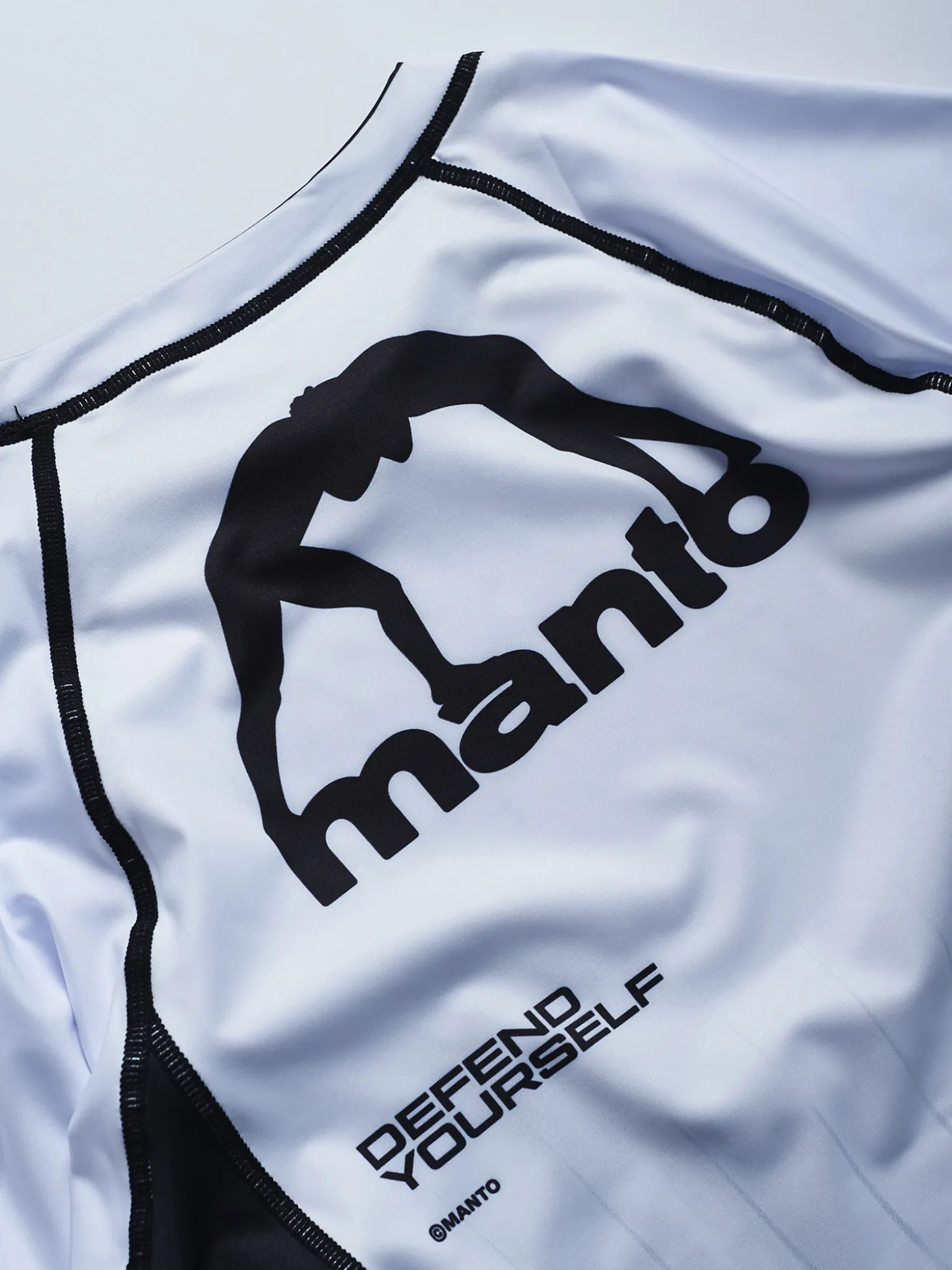 MANTO rashguard RANKED weiss