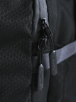 MANTO Rucksack CROSS schwarz reflektierend