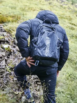 MANTO Rucksack CROSS schwarz reflektierend