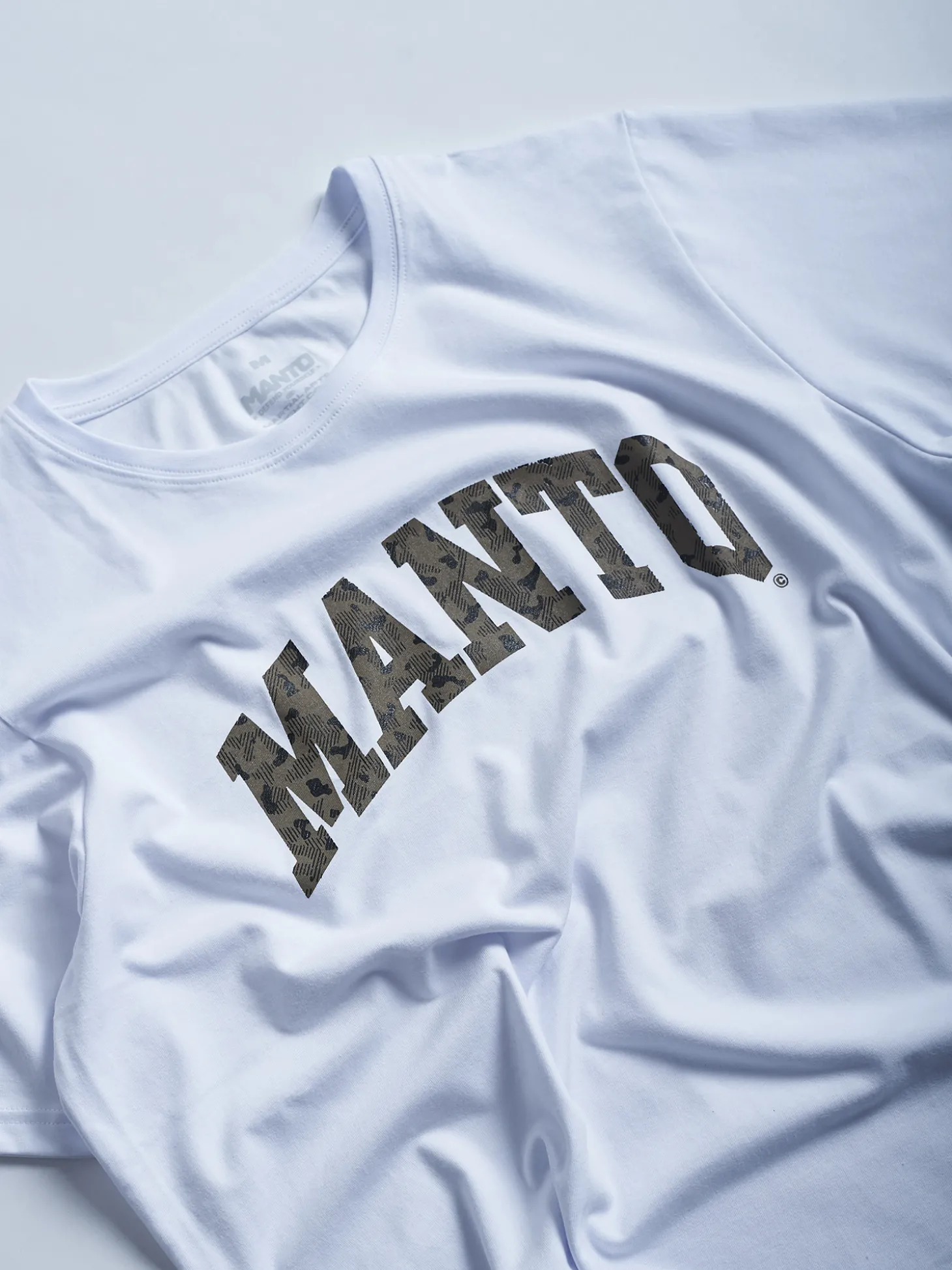 MANTO t-shirt VARSITY CAMO OVERSIZE weiss