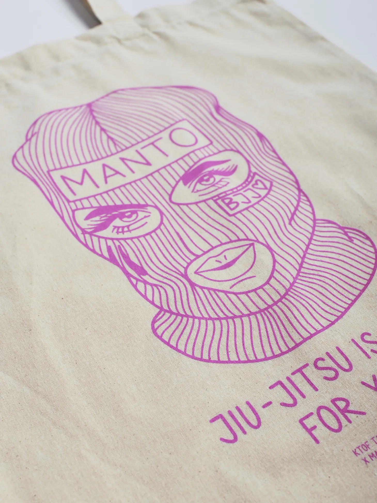 MANTO X KTOF Tragetasche BALACLAVA